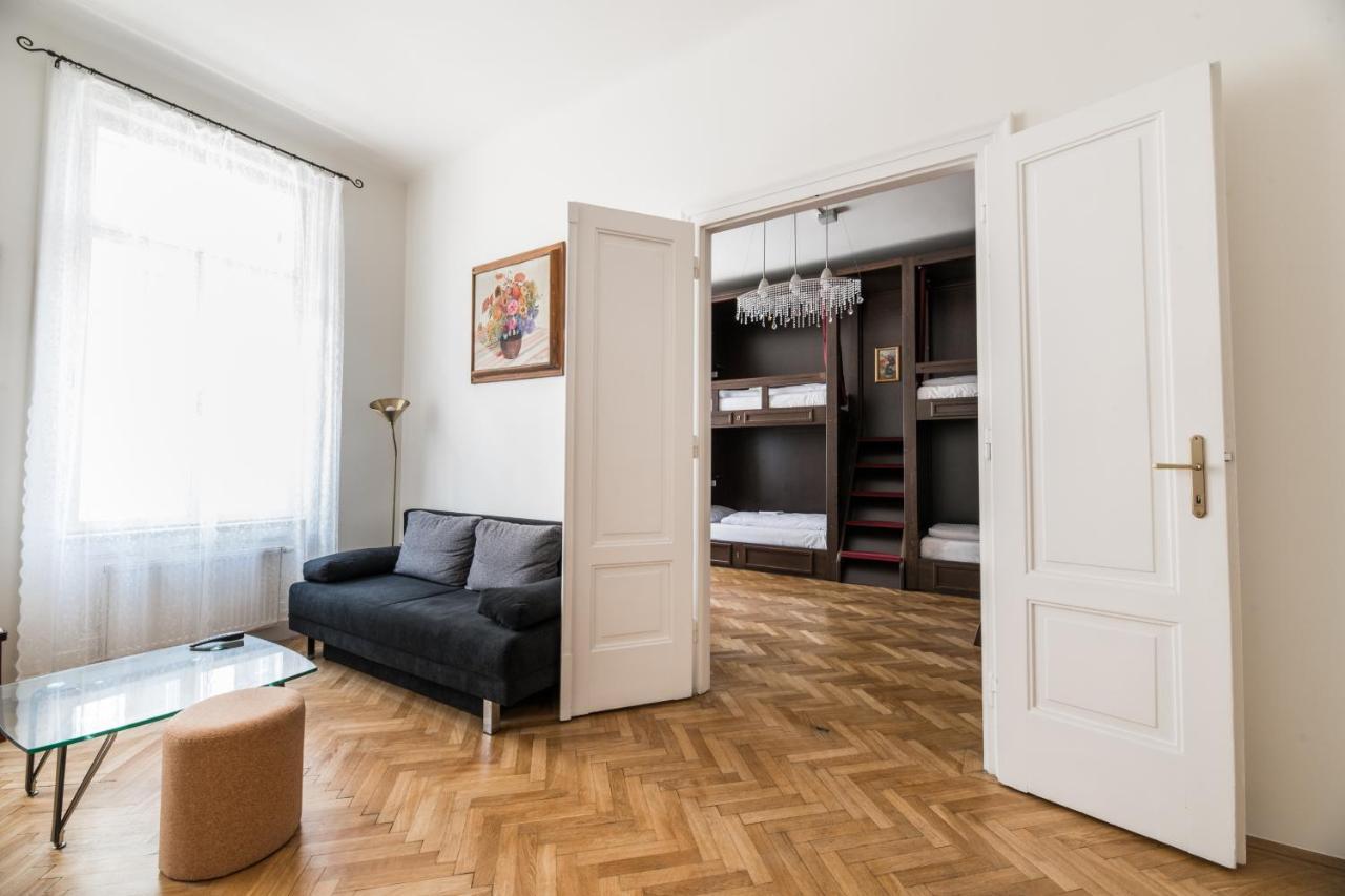 Vienna Boutique - Premium Hostel Exterior foto